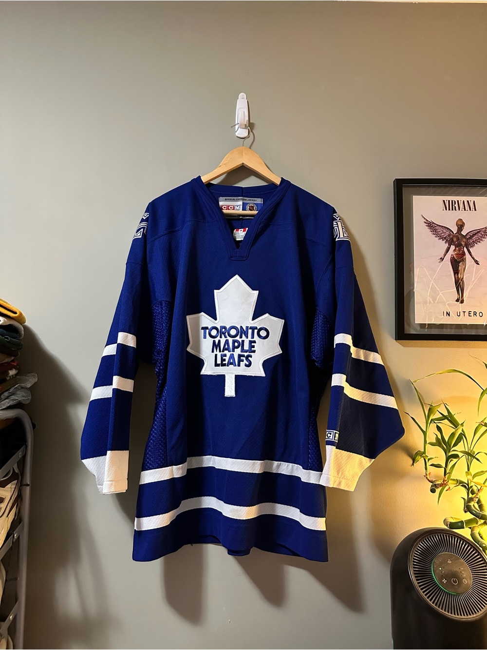 Vintage Toronto Maple Leafs Hockey Jersey
